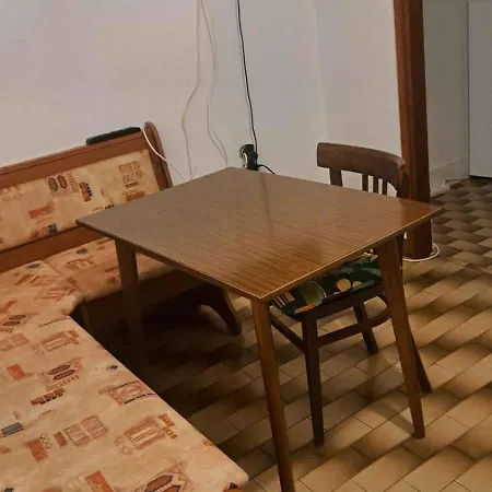 In 54825 Apartment *