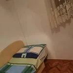 In 54825 Apartamento *