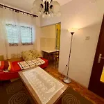 In 54825 Apartamento *