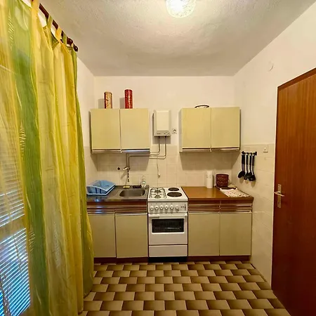 Lejlighed In 54825 *