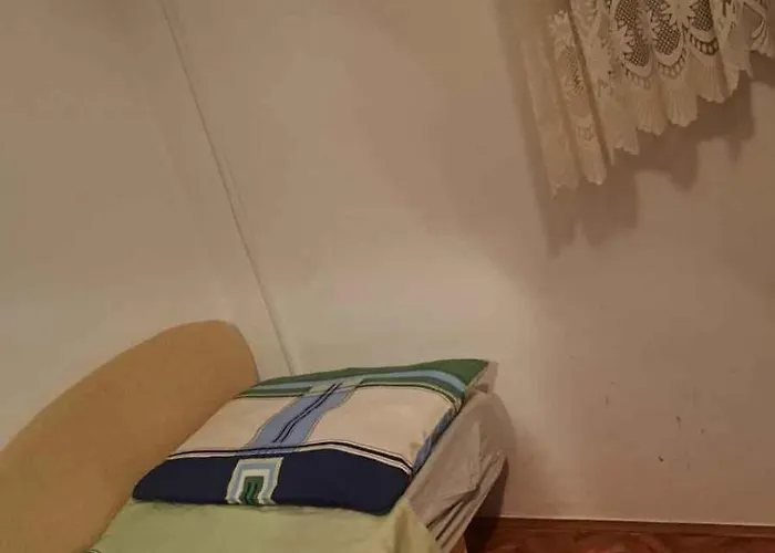 In 54825 Apartamento *