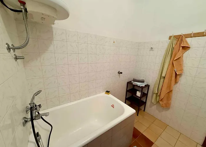 In 54825 Apartamento Dramalj